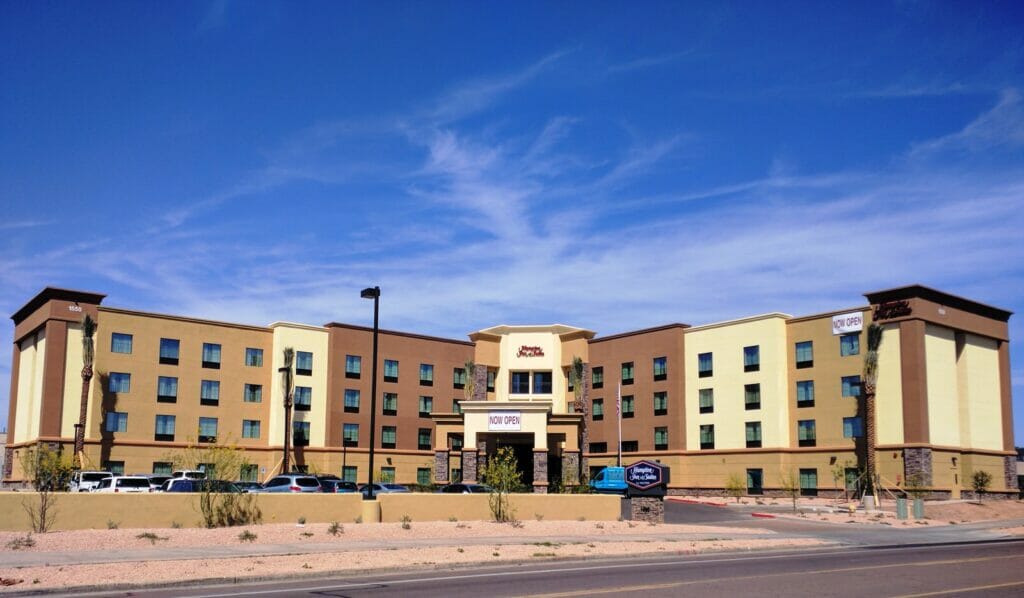 Hampton Inn & Suites Tempe – Phoenix Airport